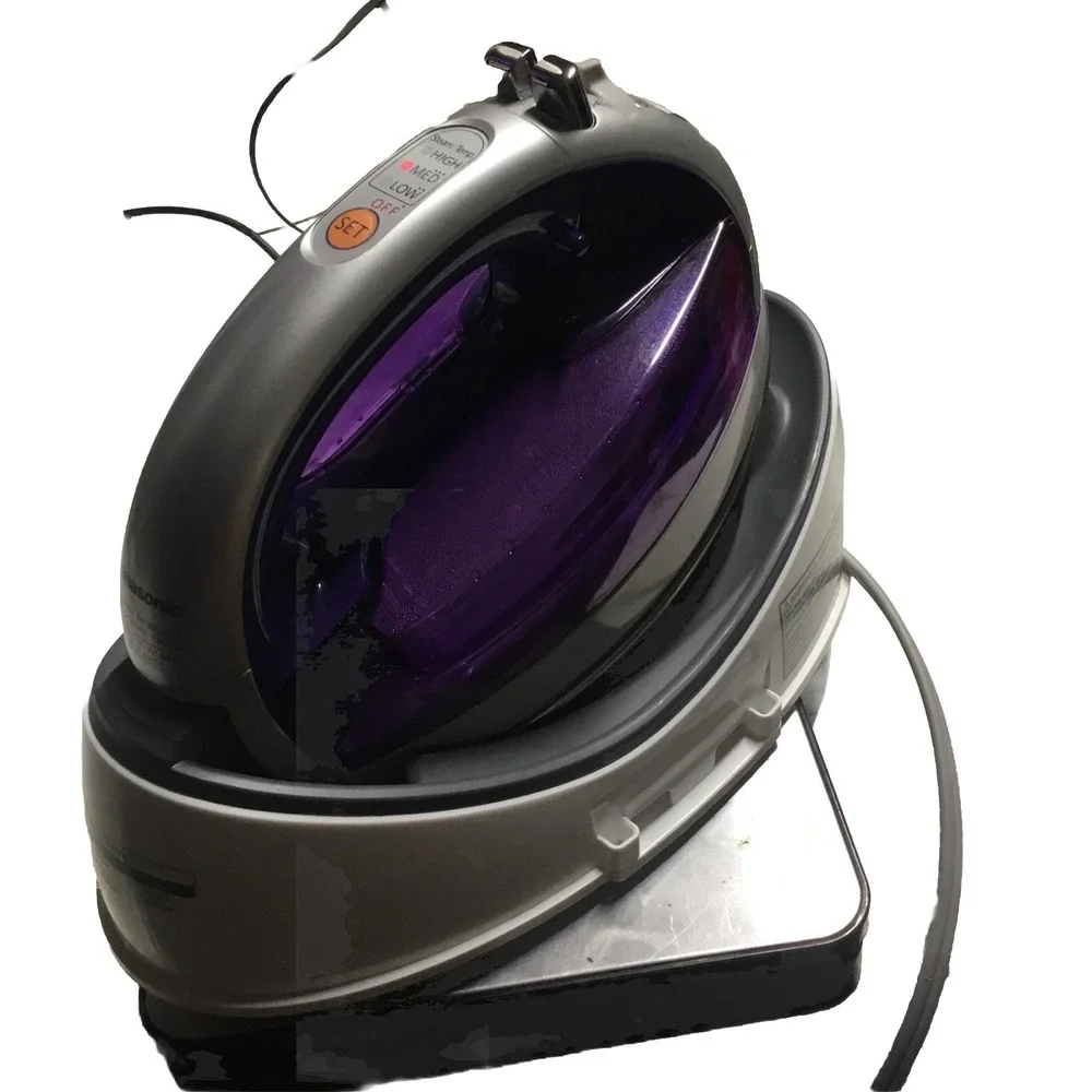 Panasonic NI-WL600 Portable Cordless Steam Iron 360 Freestyle w/ Cover Tested